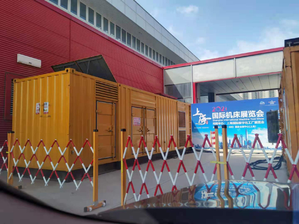 兴宁发电车出租-发电机无电压或电压太低怎么办？