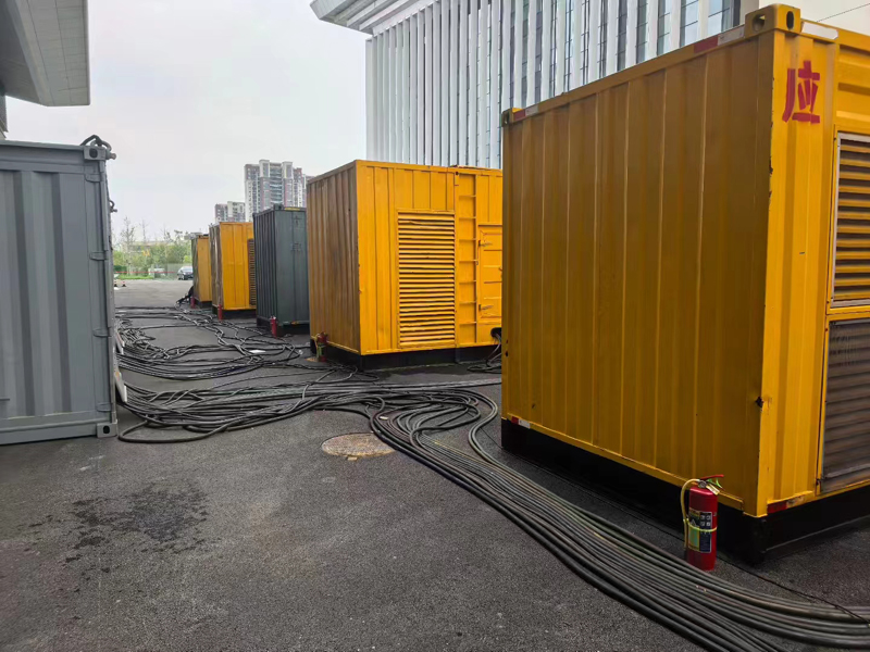 兴宁柴油发电机组冬季保养有哪些注意事项?